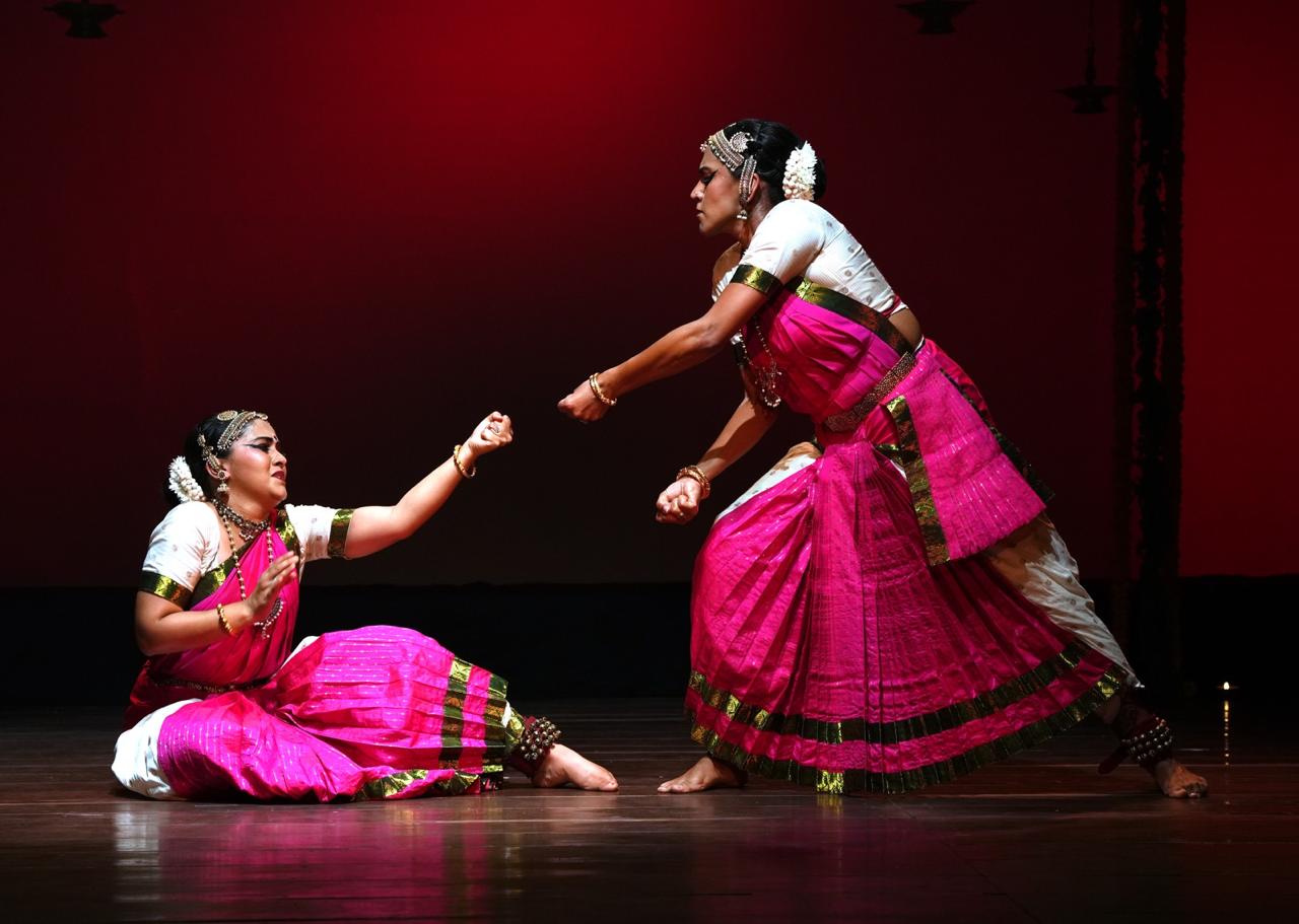 A dialogue in movement